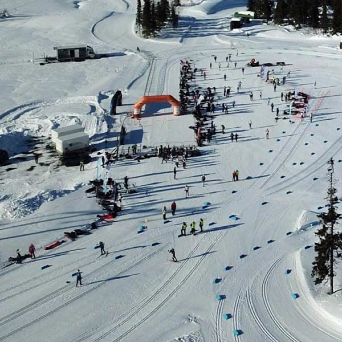 Dronebilde av Birkebeinerrennet — arrangement Lillehammer Liftutleie rigger